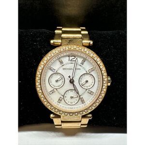 Michael Kors Mini Parker MK5616 Women Rose Gold Analog Dial Quartz Watch JNA237